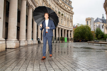 Porter un costume avec une ceinture en cuir - Melvin & Hamilton