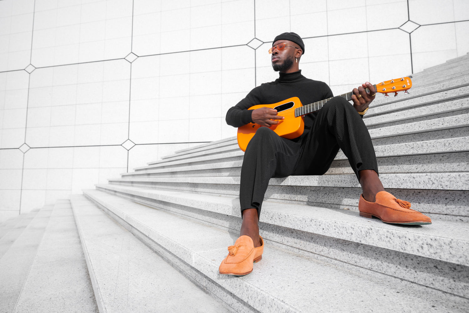 Mocassins oranges pour hommes par Melvin & Hamilton